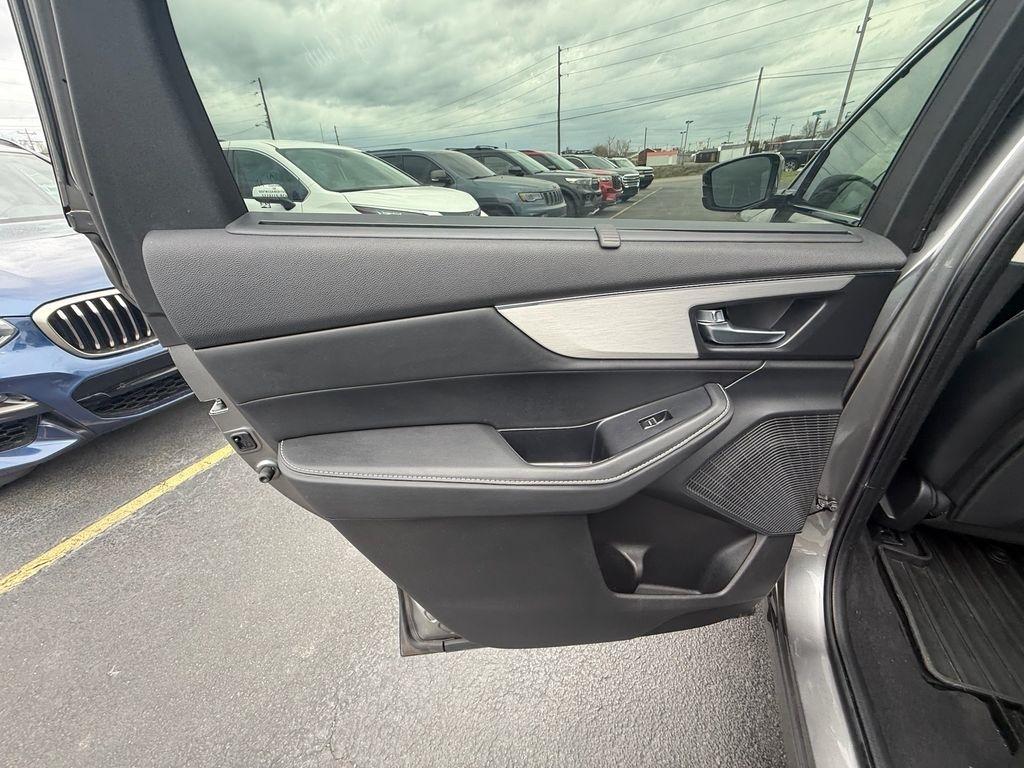 Acura MDX SH-AWD w/Technology Package 2024