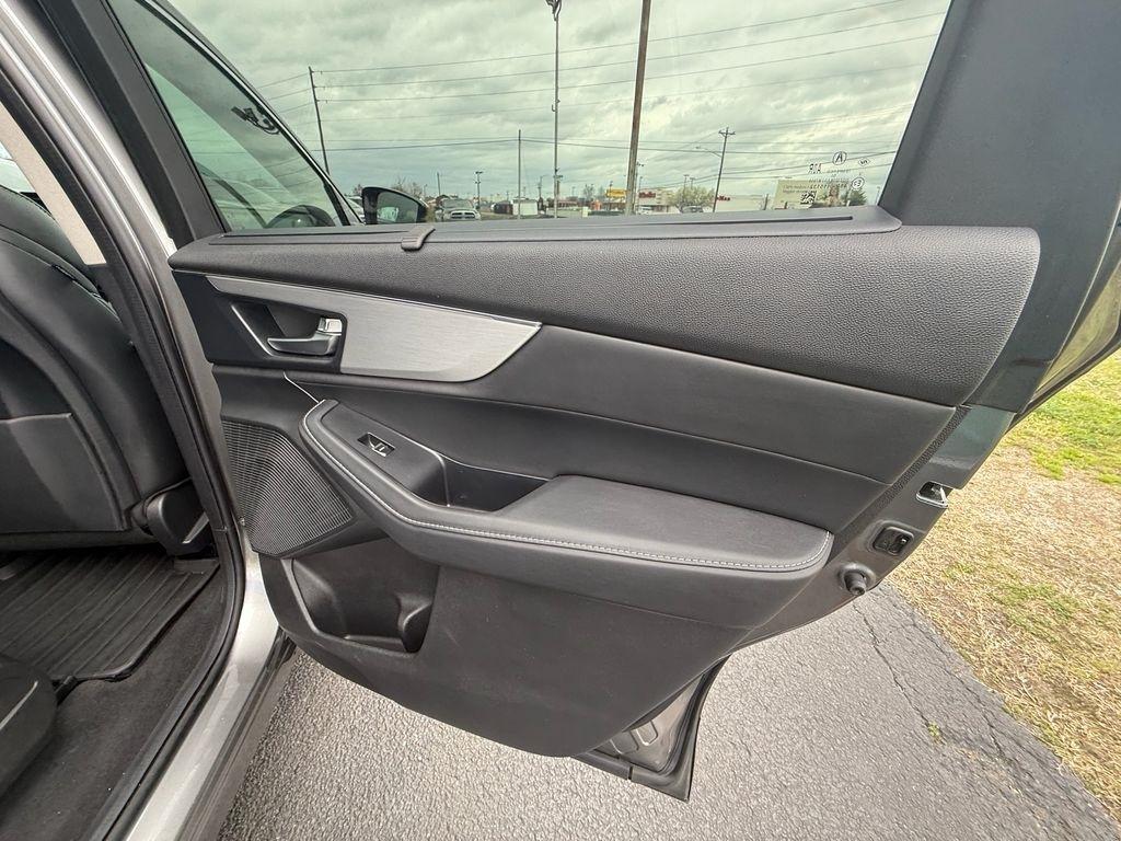 Acura MDX SH-AWD w/Technology Package 2024