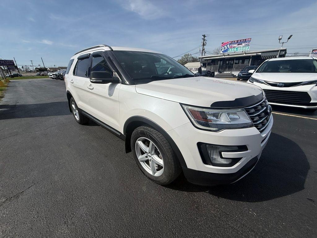 Ford Explorer XLT 4WD 2017