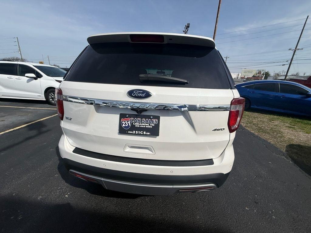 Ford Explorer XLT 4WD 2017