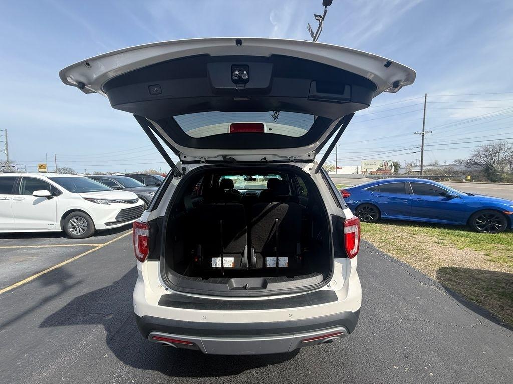 Ford Explorer XLT 4WD 2017