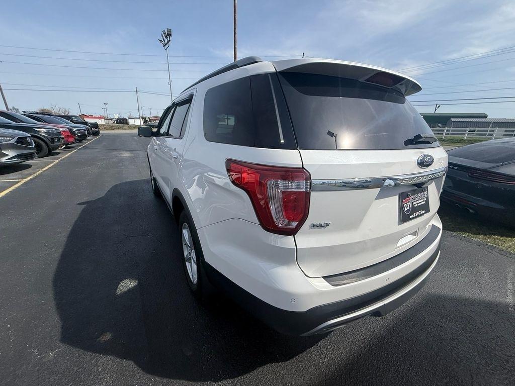 Ford Explorer XLT 4WD 2017