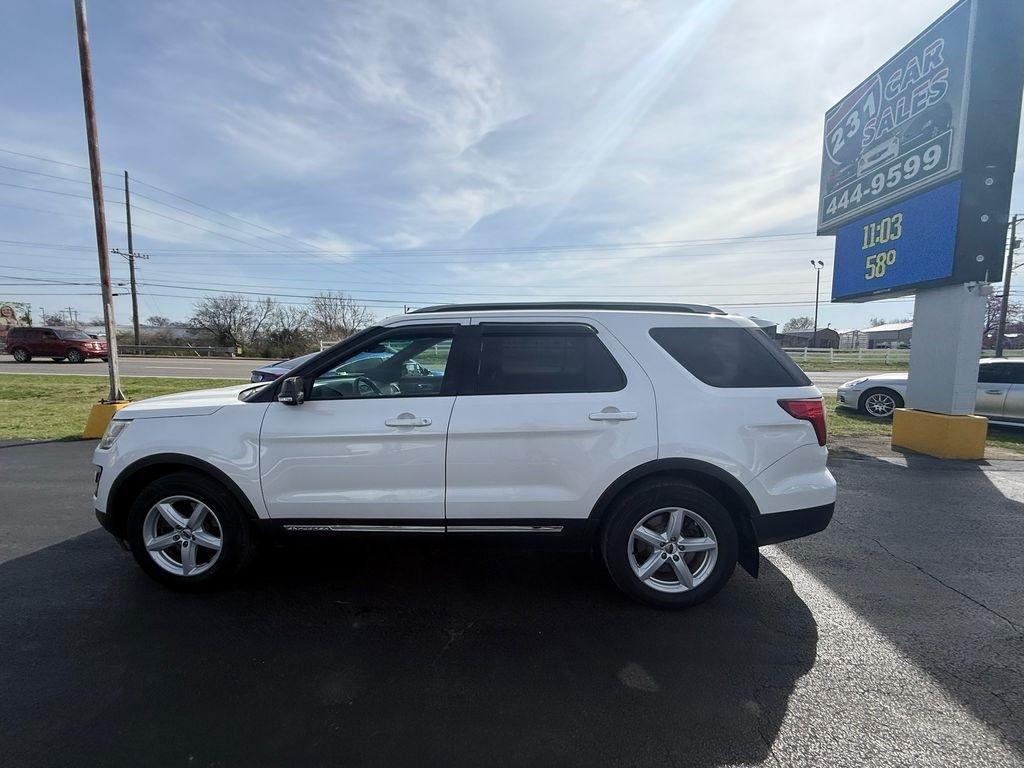 Ford Explorer XLT 4WD 2017
