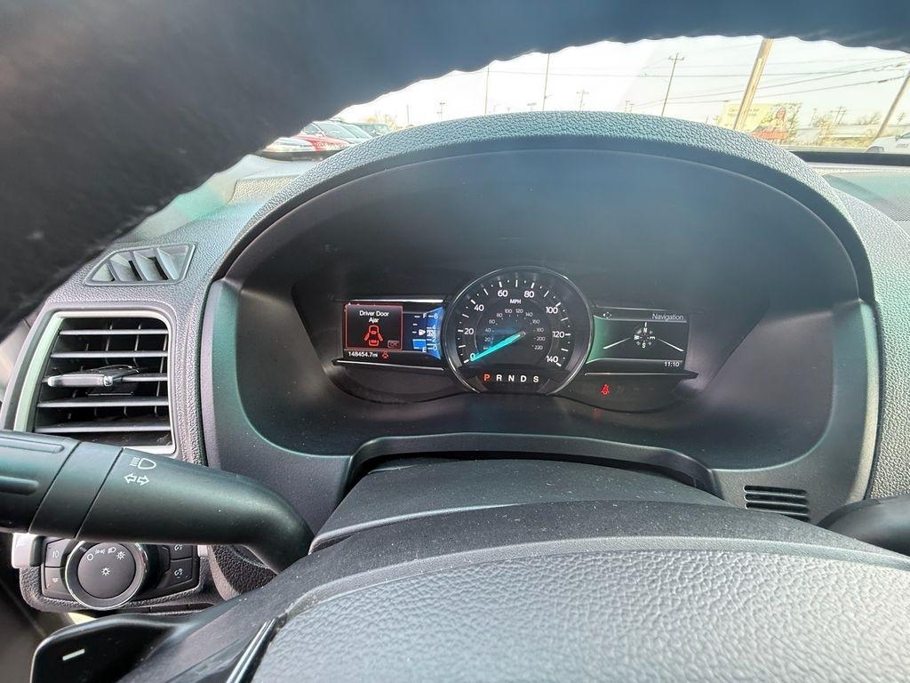 Ford Explorer XLT 4WD 2017