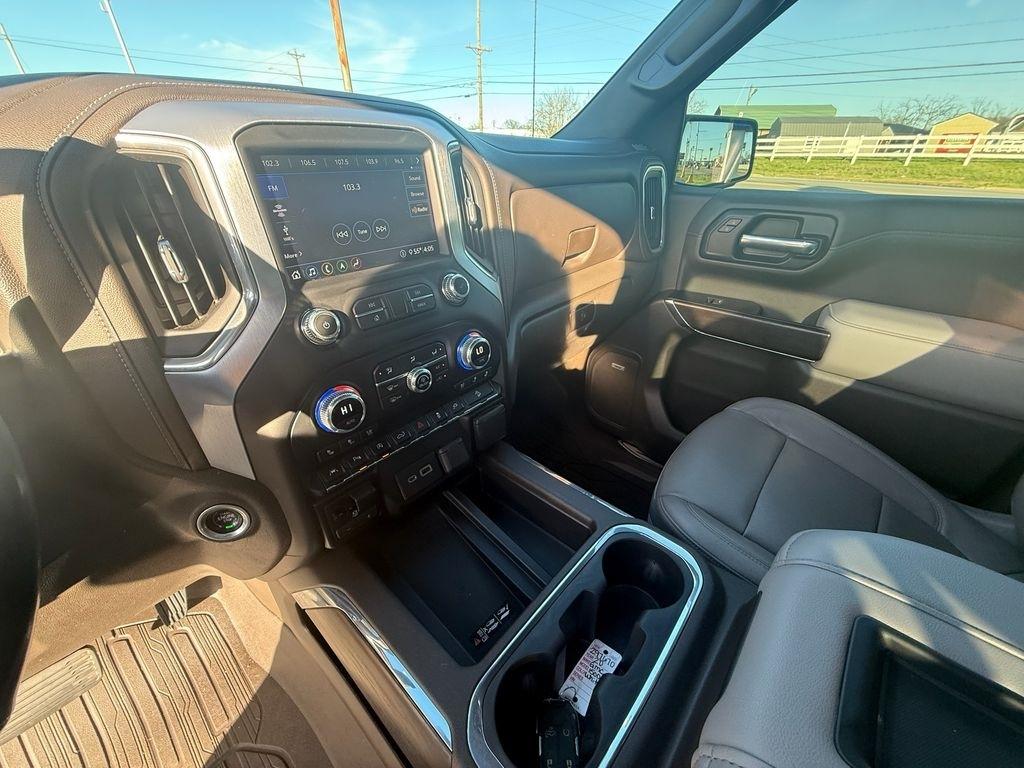 GMC Sierra 1500 SLT Crew Cab Long Box 4WD 2020