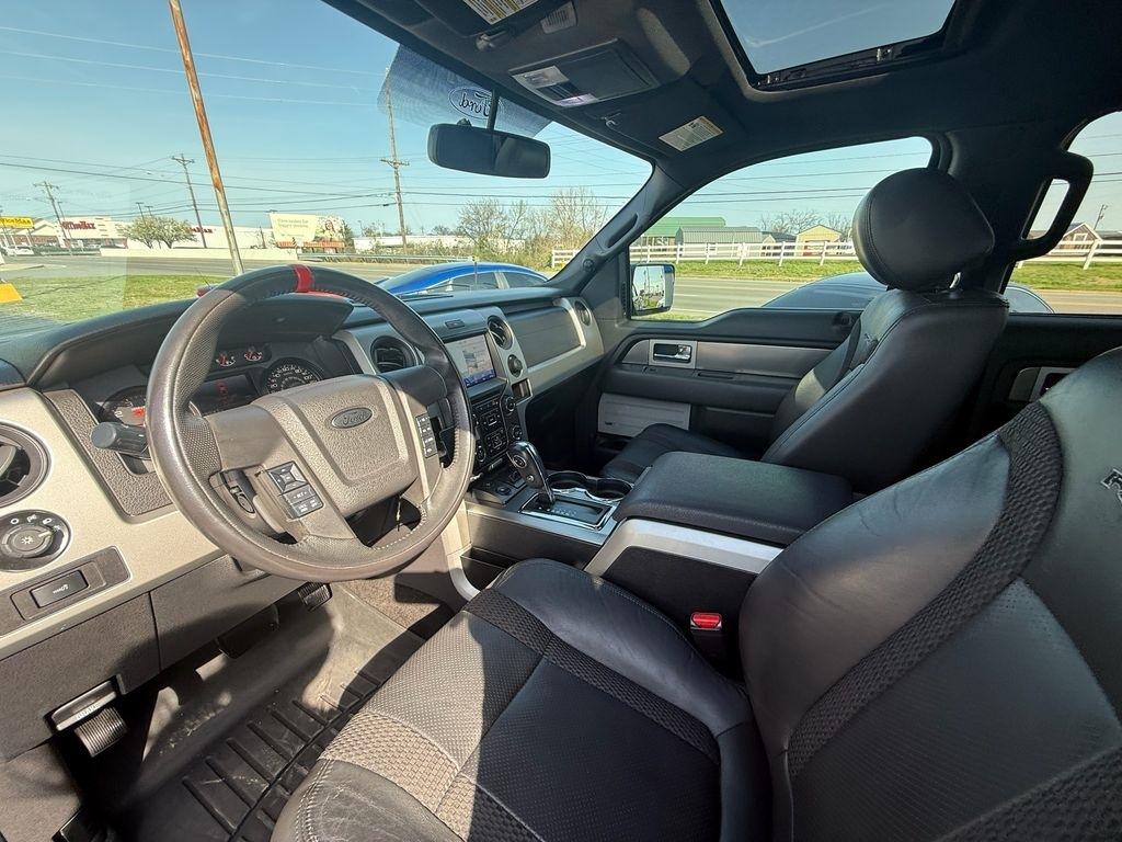 Ford F-150 SVT Raptor SuperCrew 5.5-ft. Bed 4WD 2014