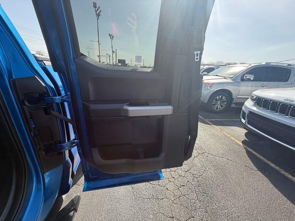 Ford F-150 Lariat SuperCab 8-ft. 4WD 2015