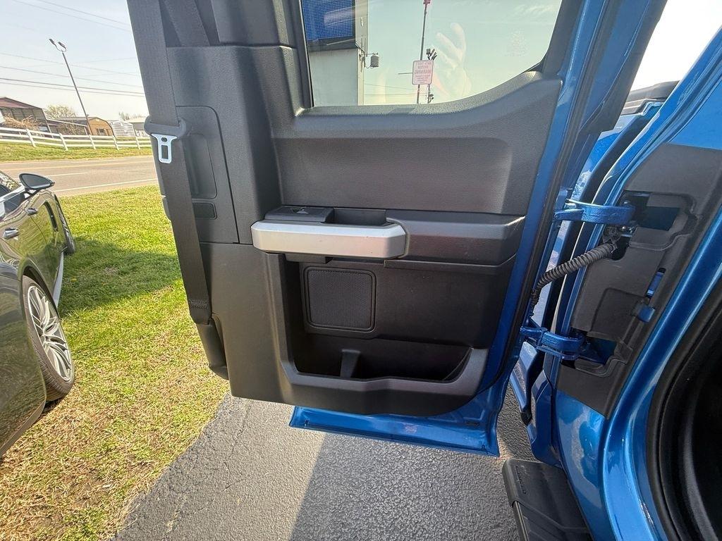 Ford F-150 Lariat SuperCab 8-ft. 4WD 2015