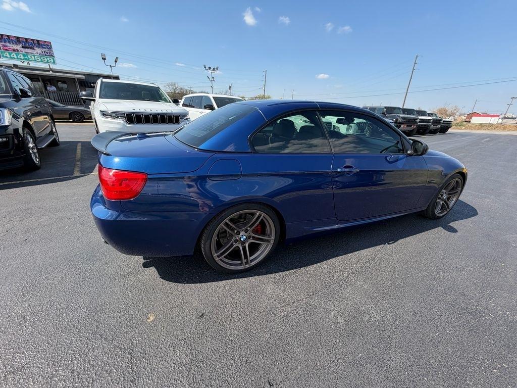 BMW 3-Series 335is 2D Convertible 2011