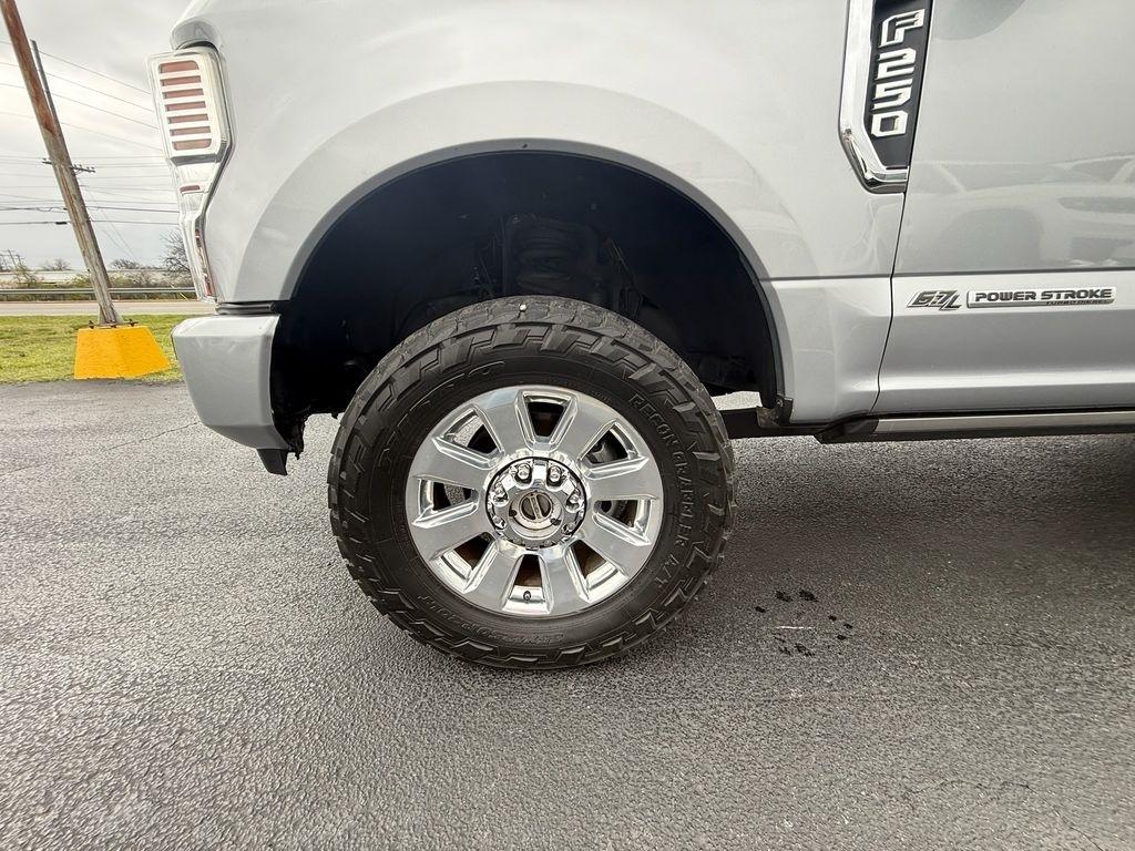 Ford F-250 SD Platinum Crew Cab 4WD 2020