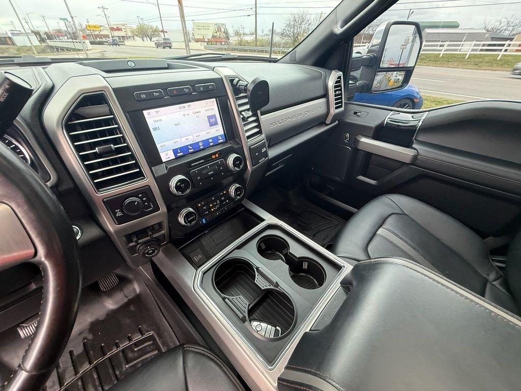 Ford F-250 SD Platinum Crew Cab 4WD 2020