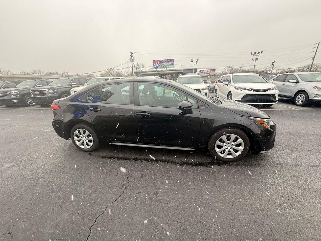 Toyota Corolla LE 2023