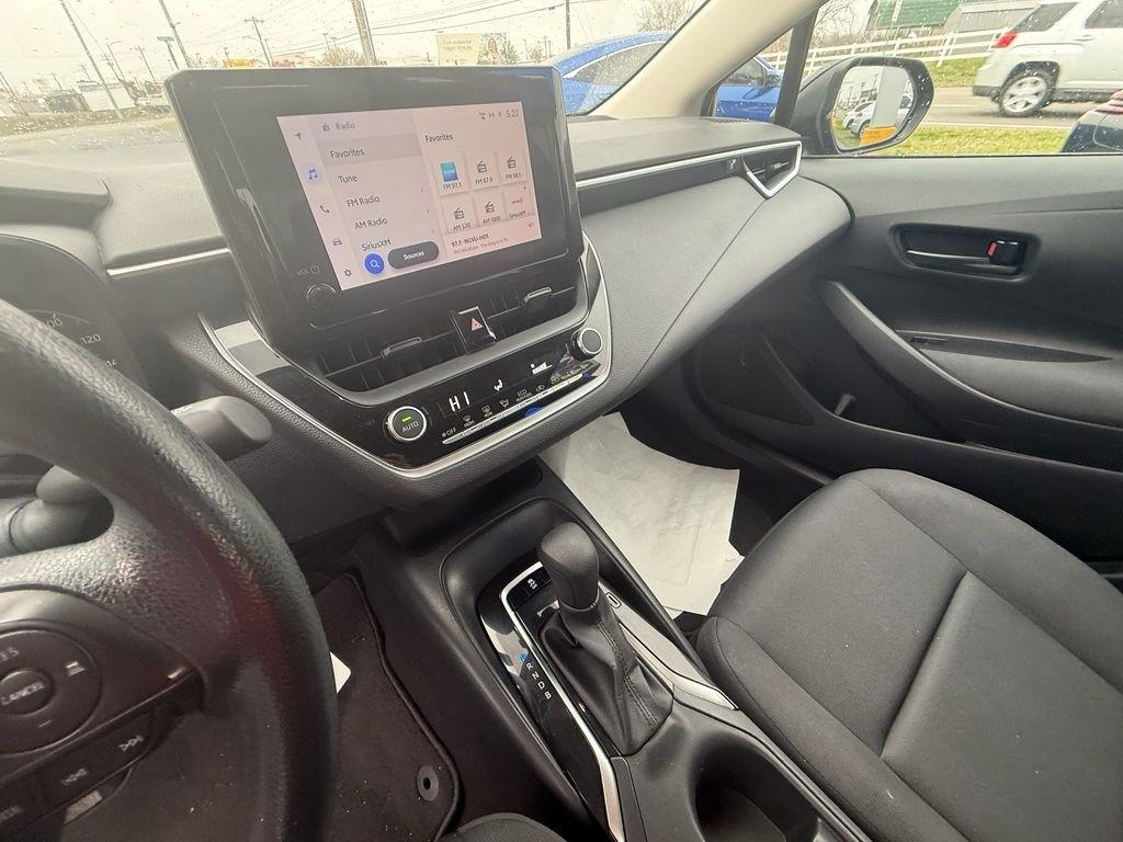 Toyota Corolla LE 2023