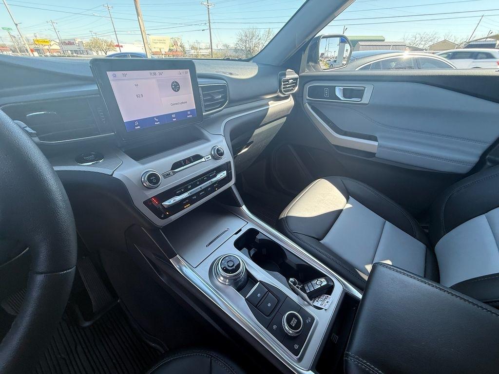 Ford Explorer XLT AWD 2023