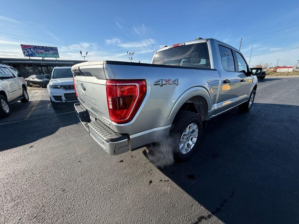 Ford F-150 XLT SuperCrew 4WD 2023