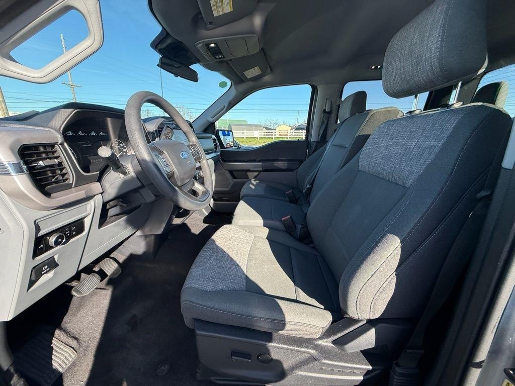 Ford F-150 XLT SuperCrew 4WD 2023