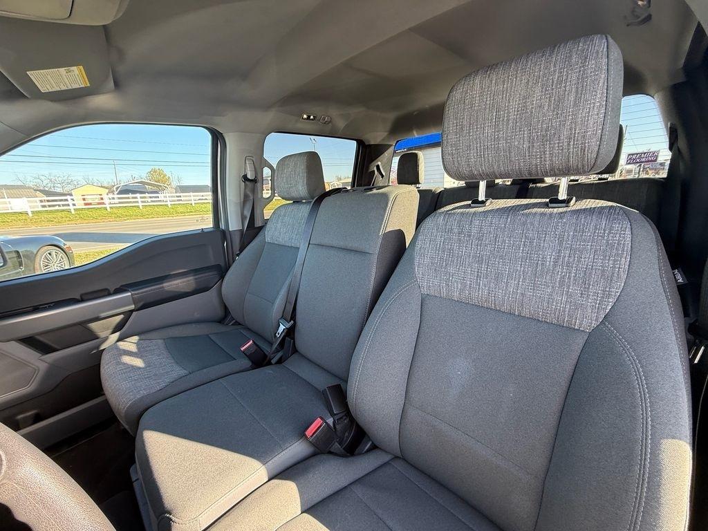 Ford F-150 XLT SuperCrew 4WD 2023