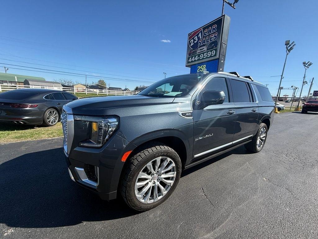 GMC Yukon XL Denali 4WD 2021
