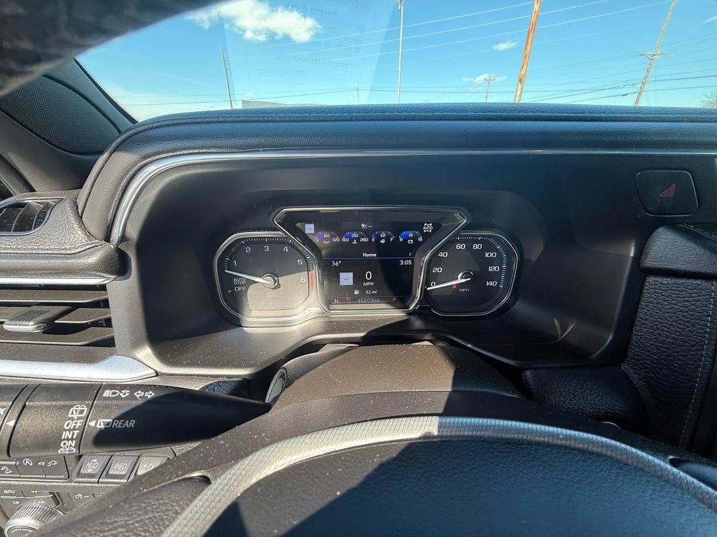 GMC Yukon XL Denali 4WD 2021