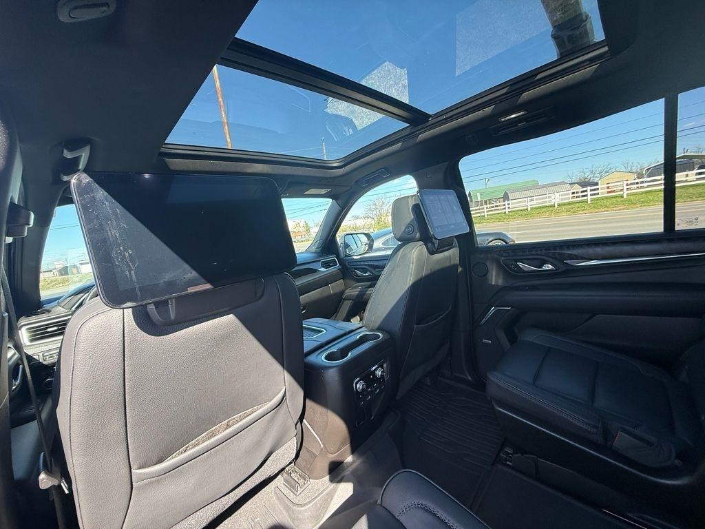 GMC Yukon XL Denali 4WD 2021