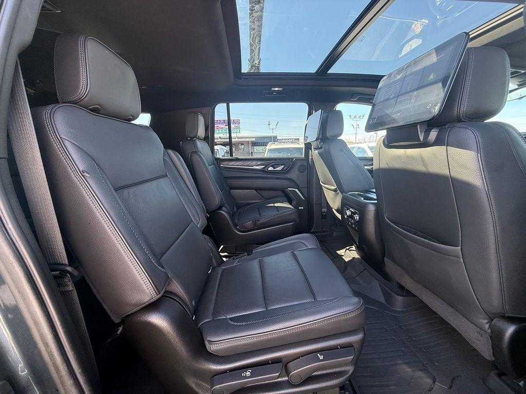 GMC Yukon XL Denali 4WD 2021