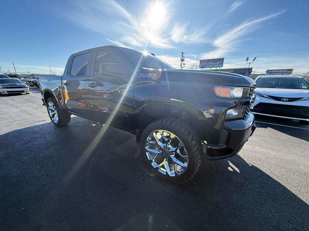 Chevrolet Silverado 1500 Custom Trail Boss Crew Cab Long Box 4WD 2021