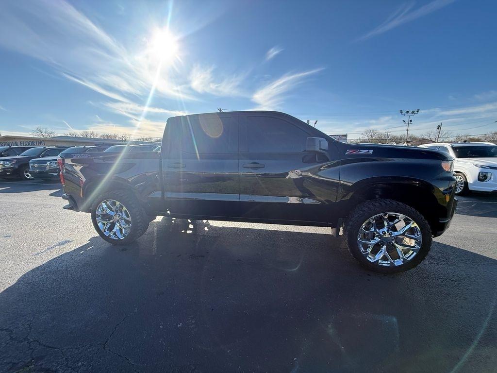 Chevrolet Silverado 1500 Custom Trail Boss Crew Cab Long Box 4WD 2021