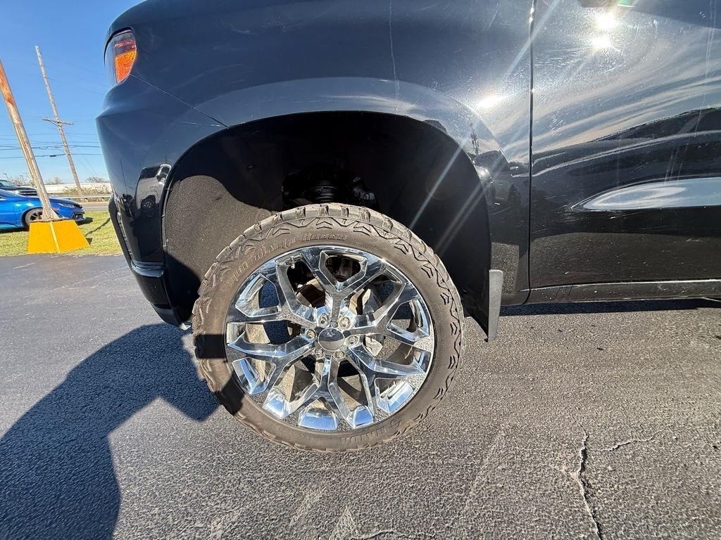 Chevrolet Silverado 1500 Custom Trail Boss Crew Cab Long Box 4WD 2021