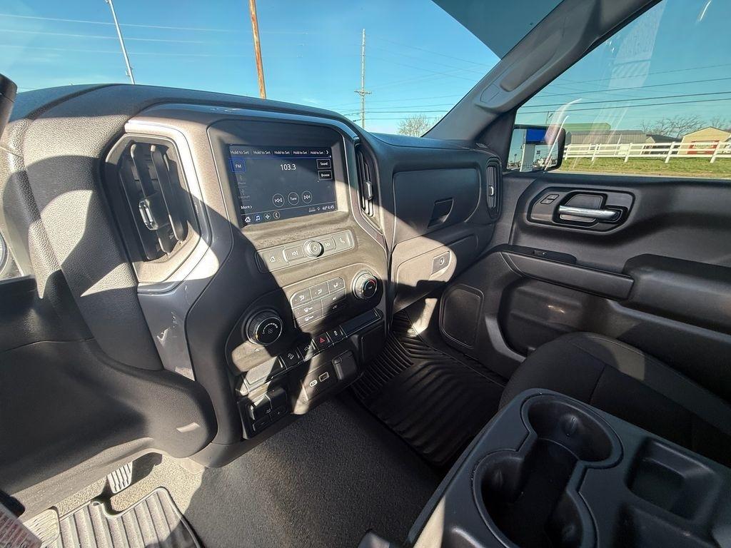 Chevrolet Silverado 1500 Custom Trail Boss Crew Cab Long Box 4WD 2021