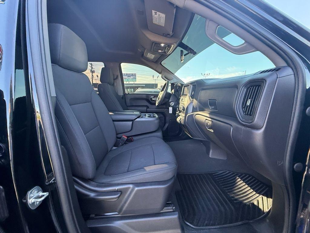 Chevrolet Silverado 1500 Custom Trail Boss Crew Cab Long Box 4WD 2021