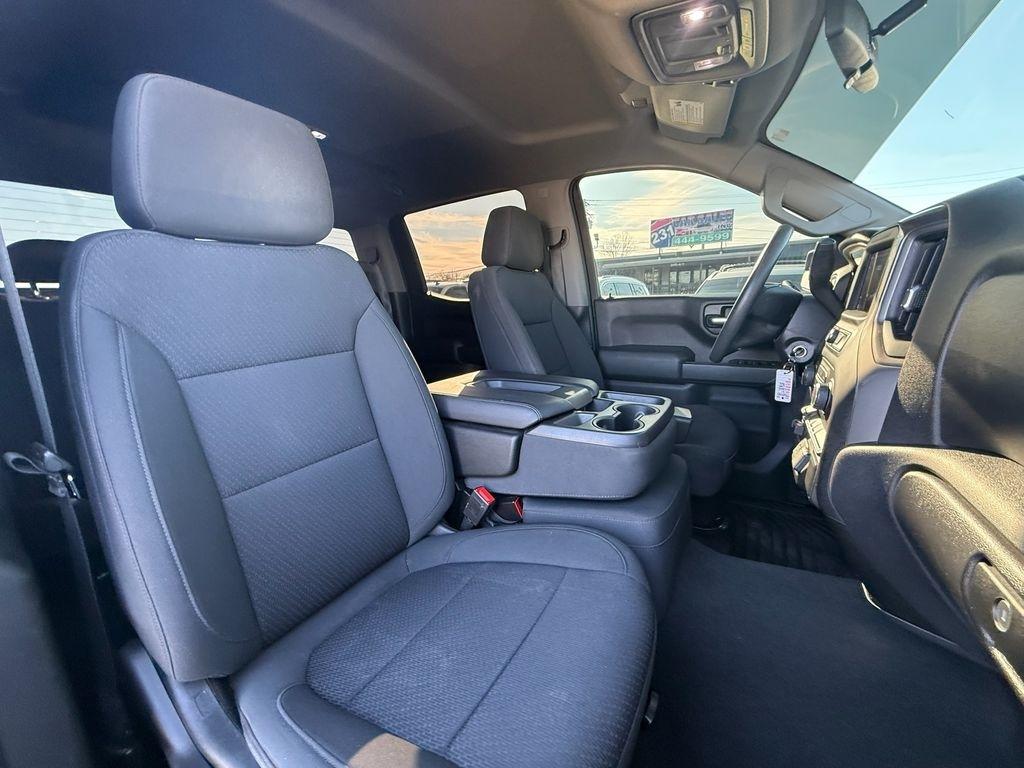 Chevrolet Silverado 1500 Custom Trail Boss Crew Cab Long Box 4WD 2021