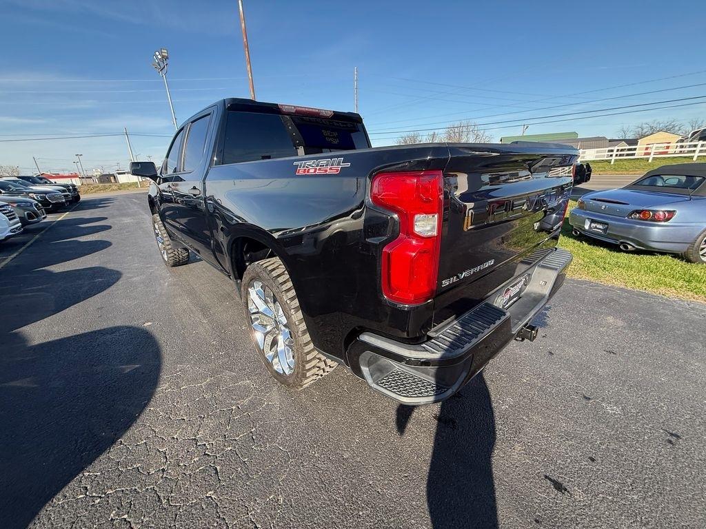 Chevrolet Silverado 1500  2021