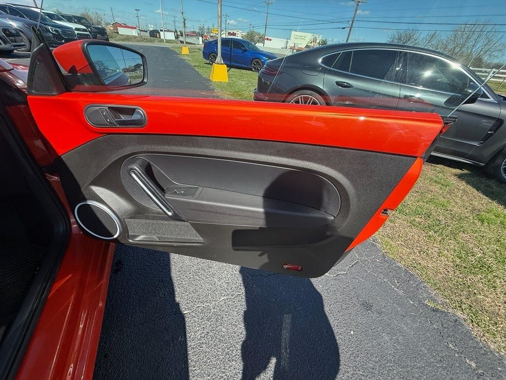 Volkswagen Beetle 2.0T S Convertible 2019