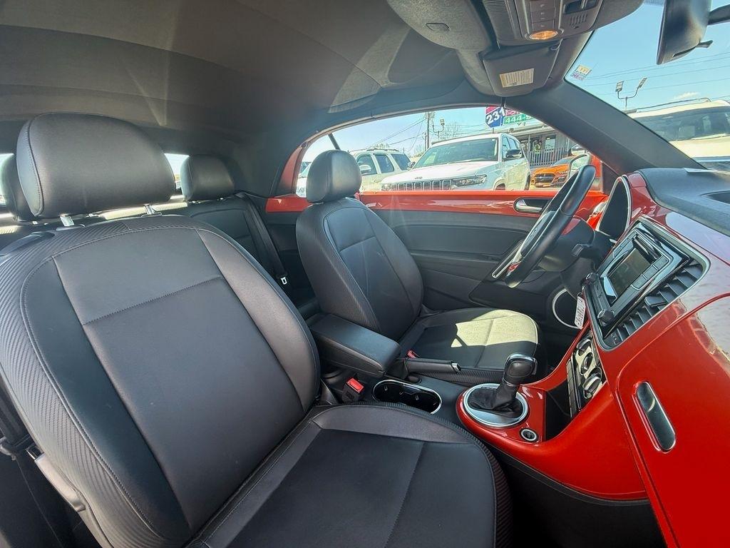 Volkswagen Beetle 2.0T S Convertible 2019