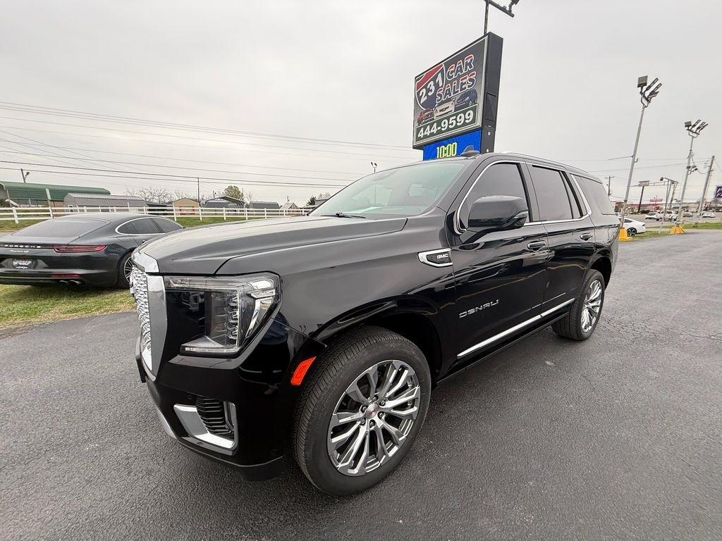 GMC Yukon Denali 4WD 2023
