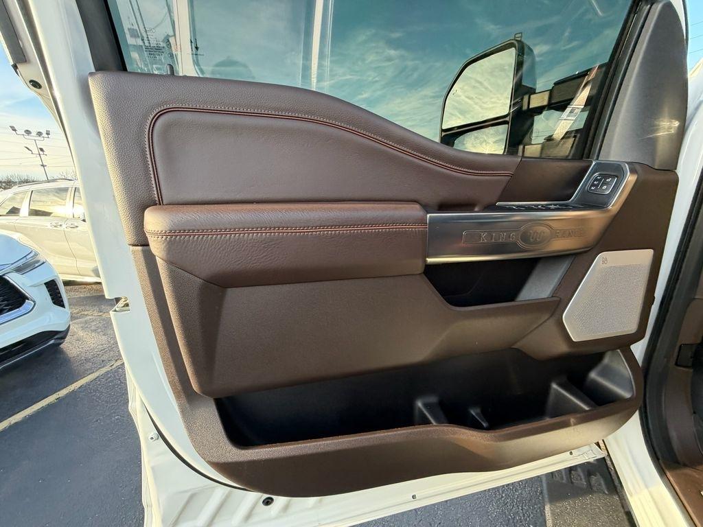 Ford F-250 SD King Ranch Crew Cab 4WD 2026