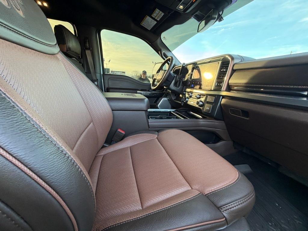 Ford F-250 SD King Ranch Crew Cab 4WD 2026