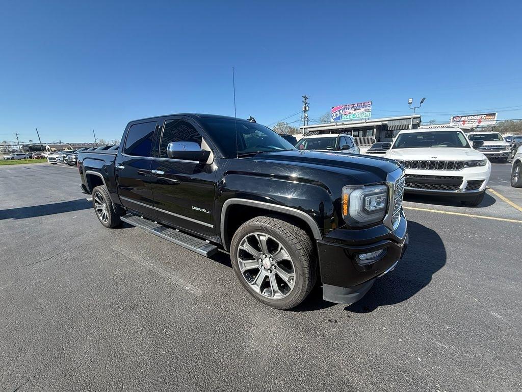 2017 GMC Sierra 1500 Denali Crew Cab Long Box 4WD