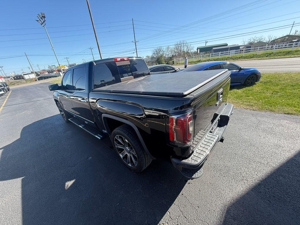 GMC Sierra 1500 Denali Crew Cab Long Box 4WD 2017