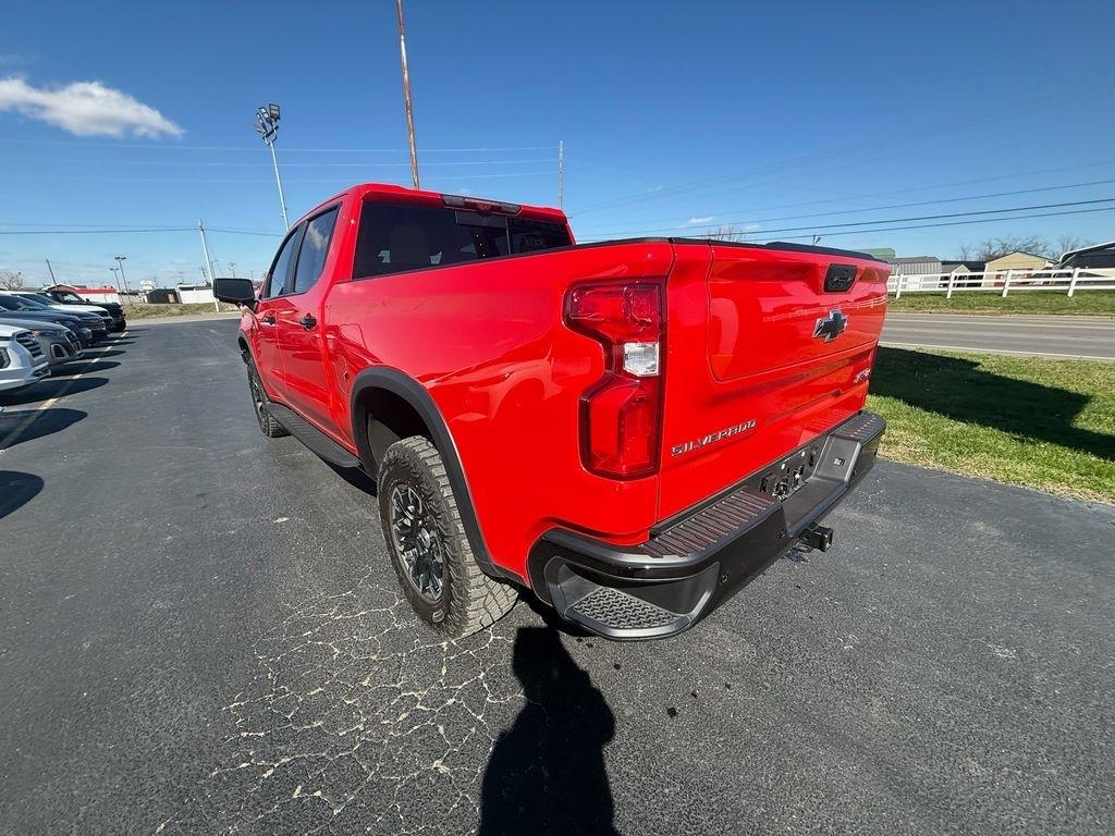 Chevrolet Silverado 1500 ZR2 Crew Cab 4WD 2025