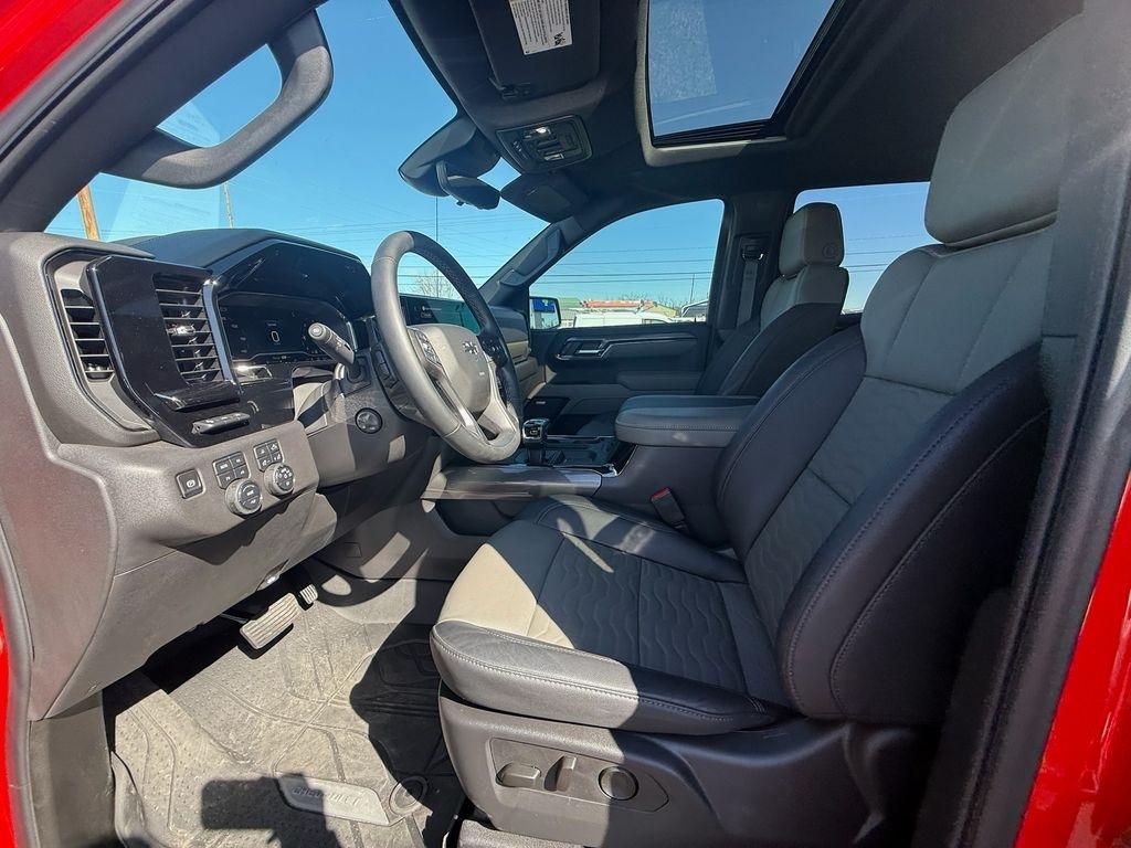 Chevrolet Silverado 1500 ZR2 Crew Cab 4WD 2025