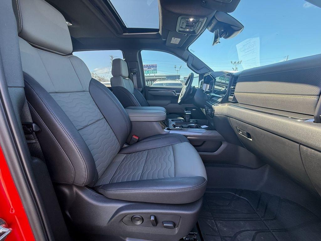 Chevrolet Silverado 1500 ZR2 Crew Cab 4WD 2025