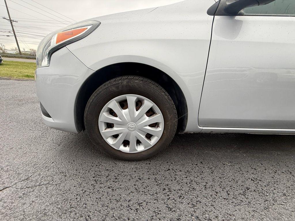 Nissan Versa 1.6 SV Sedan 2017