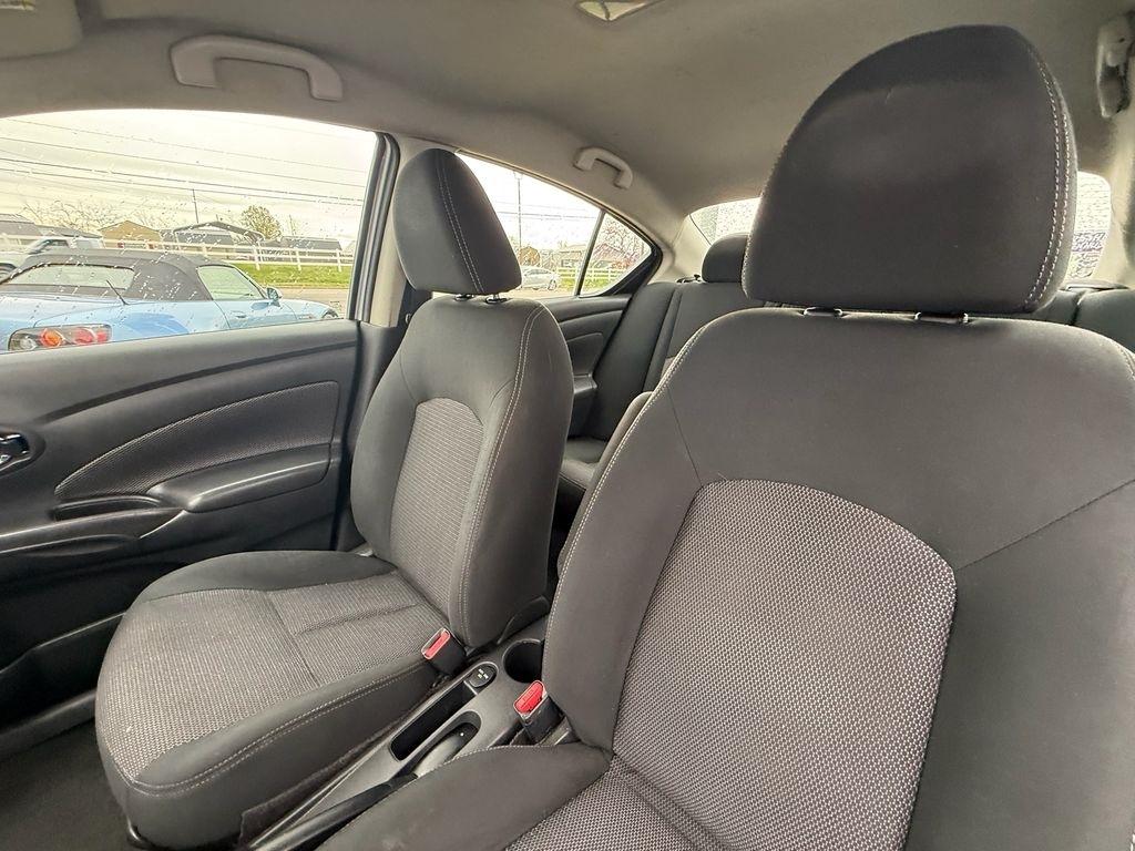 Nissan Versa 1.6 SV Sedan 2017