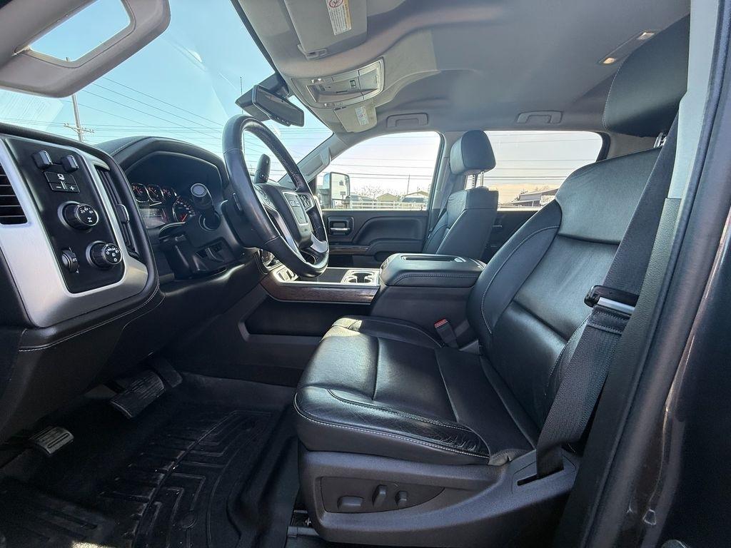 GMC Sierra 2500HD SLT Crew Cab 4WD 2016