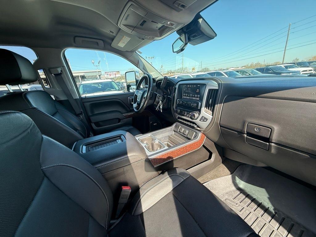 GMC Sierra 2500HD SLT Crew Cab 4WD 2016