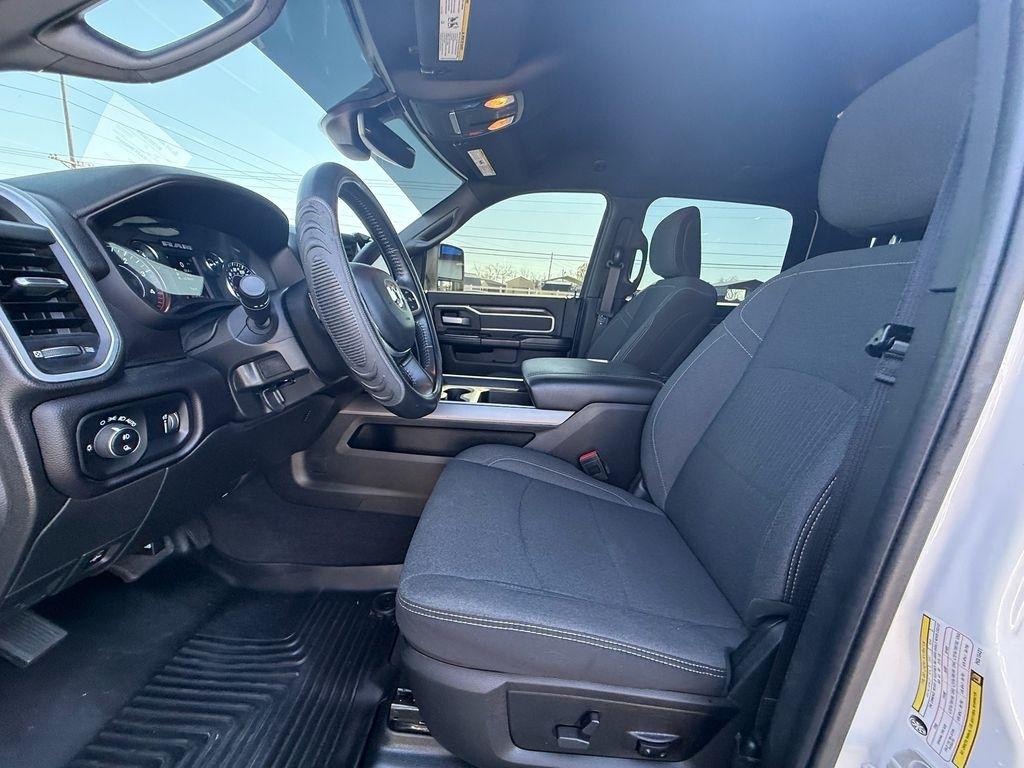 RAM 2500 Big Horn Crew Cab 4WD 2023