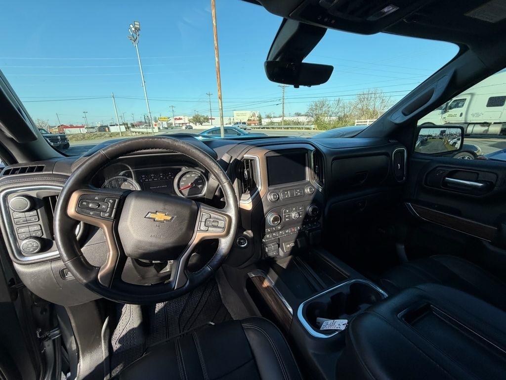 Chevrolet Silverado 1500 High Country Crew Cab 4WD 2019