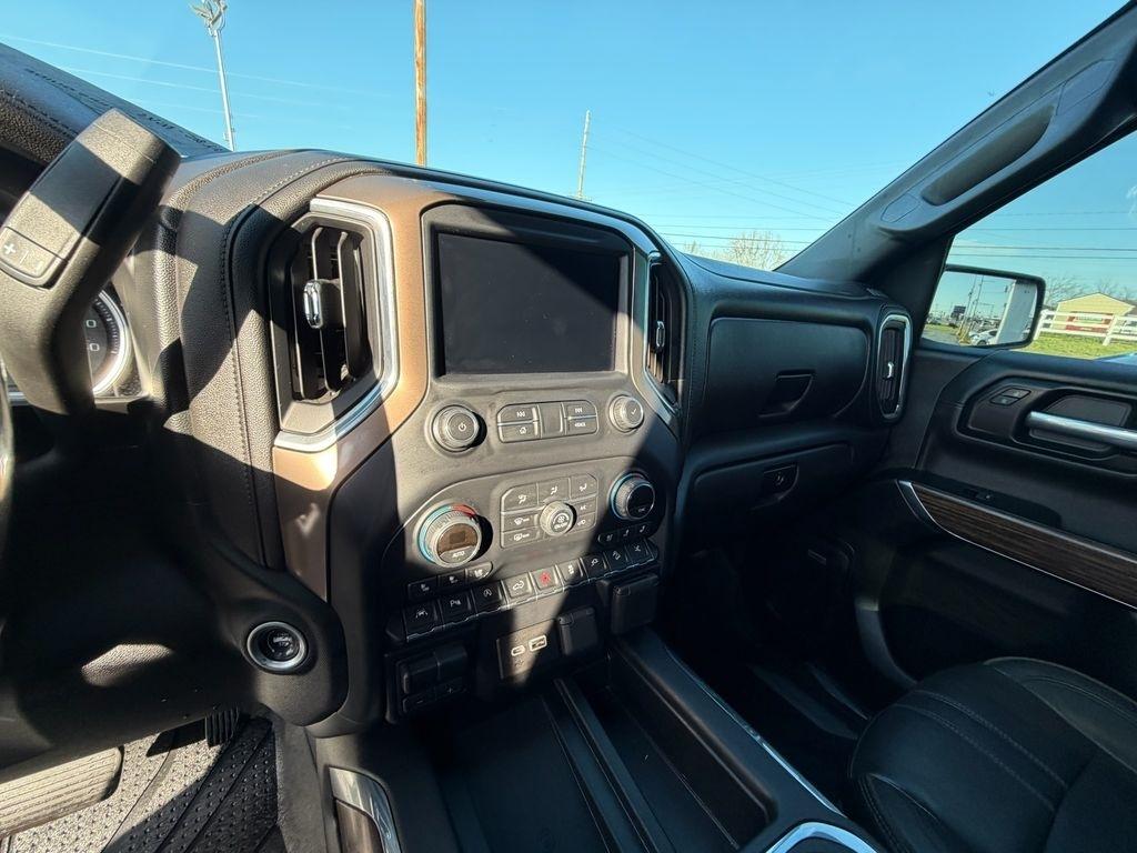 Chevrolet Silverado 1500 High Country Crew Cab 4WD 2019