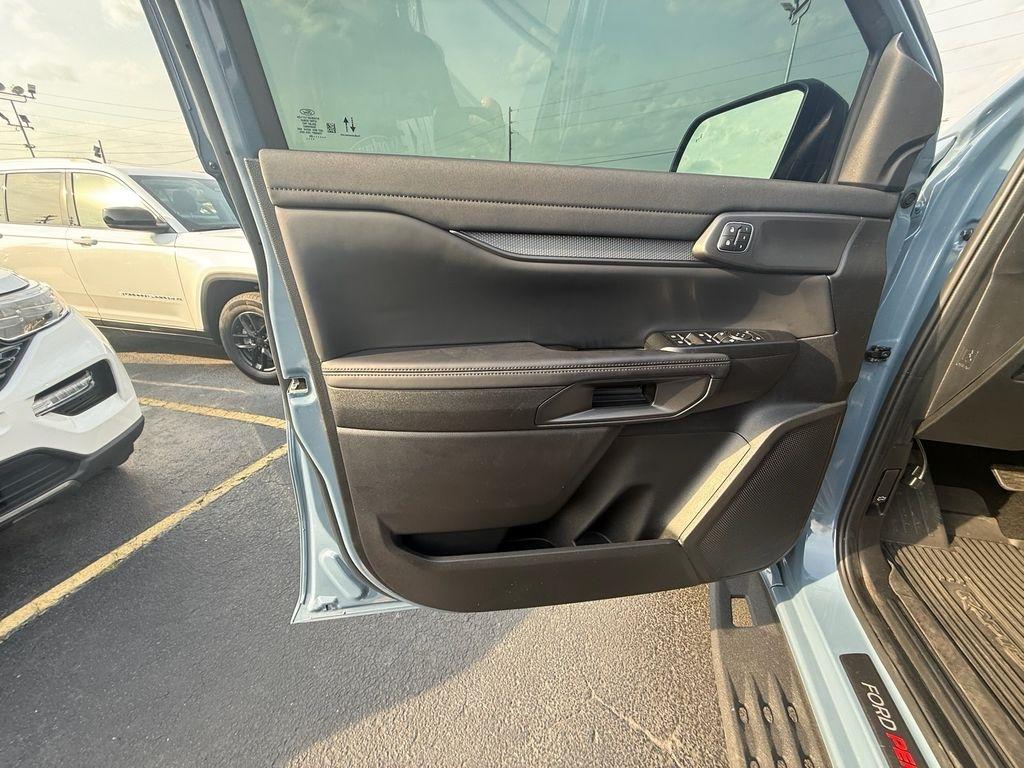 Ford Ranger Raptor SuperCrew 4WD 2025